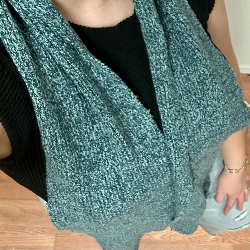 Blue Scarf 💙 - Picture 3 of 4